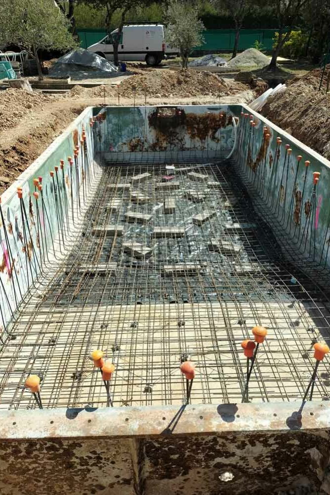 N’GUYEN Jérémy – Construction rénovation de piscine en Provence - Pool construction renovation in Provence