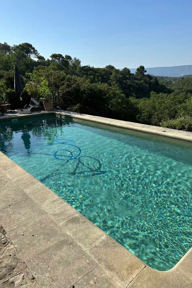 N’GUYEN Jérémy – Entretien de piscine en Provence - Pool maintenance in Provence