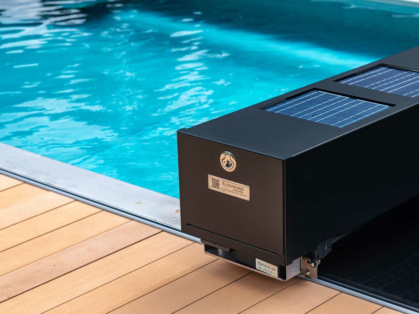 N’Guyen Jérémy couvertures de piscine Coverseal Vaucluse, Luberon, Drôme, 13 - 4 season pool cover