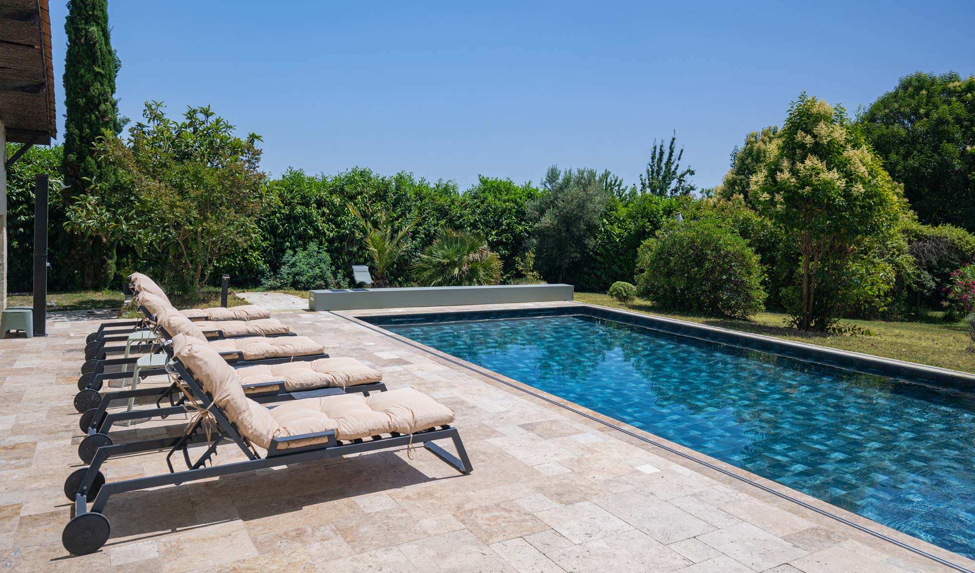 N’GUYEN Jérémy – Entretien de piscine en Provence - Pool maintenance in Provence