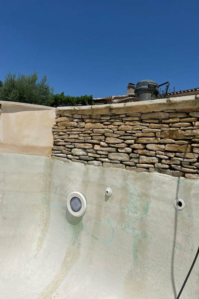 N’GUYEN Jérémy – nettoyage piscine en Provence - Pool cleaning in Provence