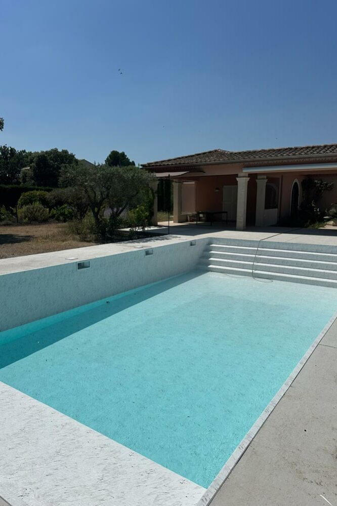 N’GUYEN Jérémy – rénovation de piscine en Provence - Pool renovation in Provence